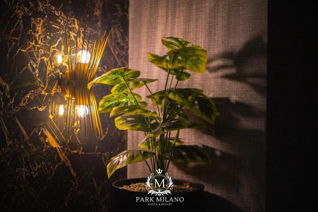 Park Milano Hotel Измир Экстерьер фото